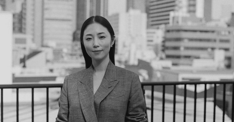 MEGUMI-Netflix-226