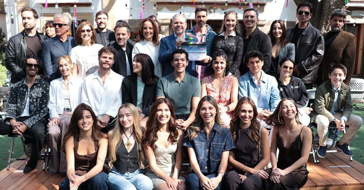 Las estrellas da inicio a las grabaciones de El renacer de luna