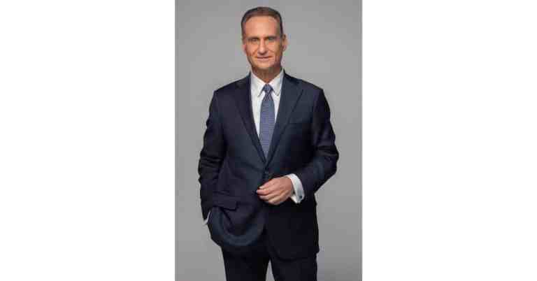 Dateline lanza el canal de streaming Dateline en Español Dateline en Español_José Díaz Balart